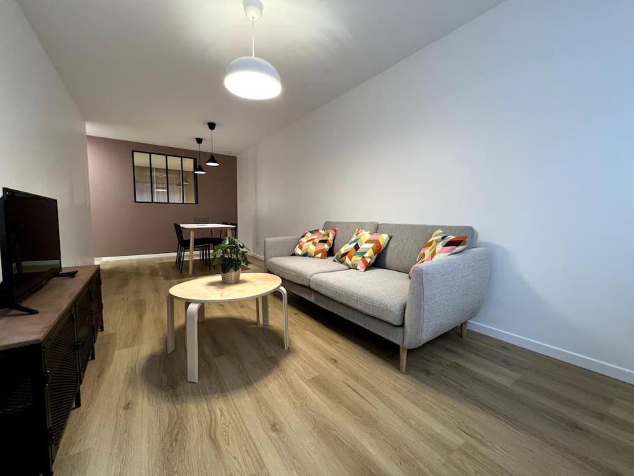 Designer - Centre Montereau Apartment ภายนอก รูปภาพ