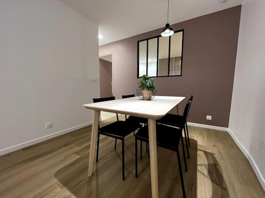 Designer - Centre Montereau Apartment ภายนอก รูปภาพ